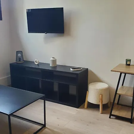 Studio Cosy Tramway A 2 Min Coeur De Clermont アパート
