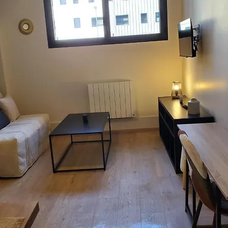 Studio Cosy Tramway A 2 Min Coeur De Clermont * クレルモン・フェラン