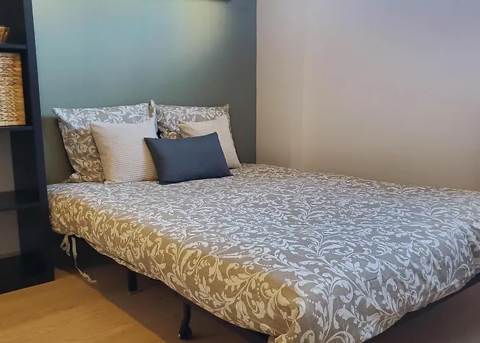 - Centre Apartment *