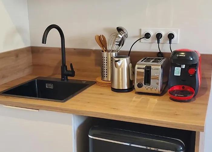 Apartment - Centre *